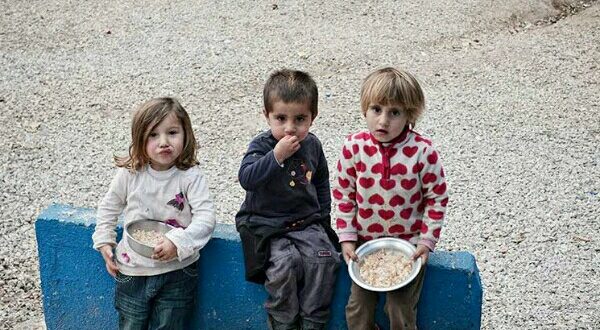 الإدعاء الألماني يطالب بالسجن المؤبد للاجئ سوري رمى أطفاله من النافذة ويتهم آخر بالإنتماء لداعش