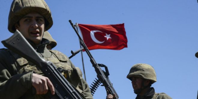 تركيا تقطع الطريق على الأكراد بتوسيع عملياتها إلى الرقة