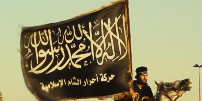 “جند الأقصى” يفرج عن 57 مسلحا من “أحرار الشام” بعد اتفاق للتهدئة