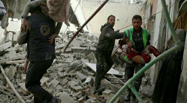 مقتل 16 مدنيا في ضربة جوية لقوات التحالف الدولي بقيادة أميركية على قرية قرب مدينة الرقة في شمال سوريا