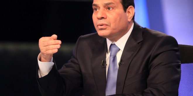 مصر تقترب أكثر من الأنظمة والجماعات الشيعية وتبتعد عن «التحالف السني»